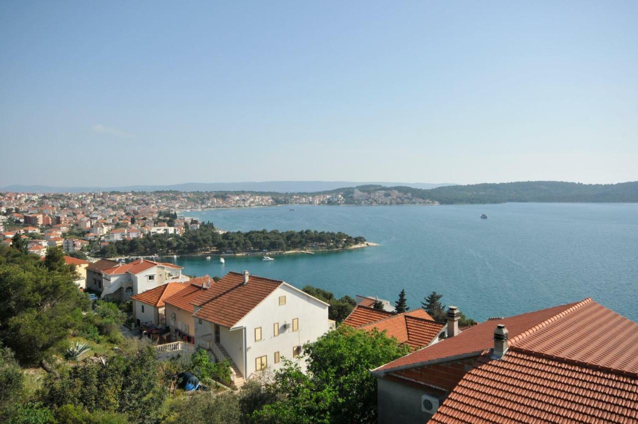 Apartment Ana Trogir Exterior foto
